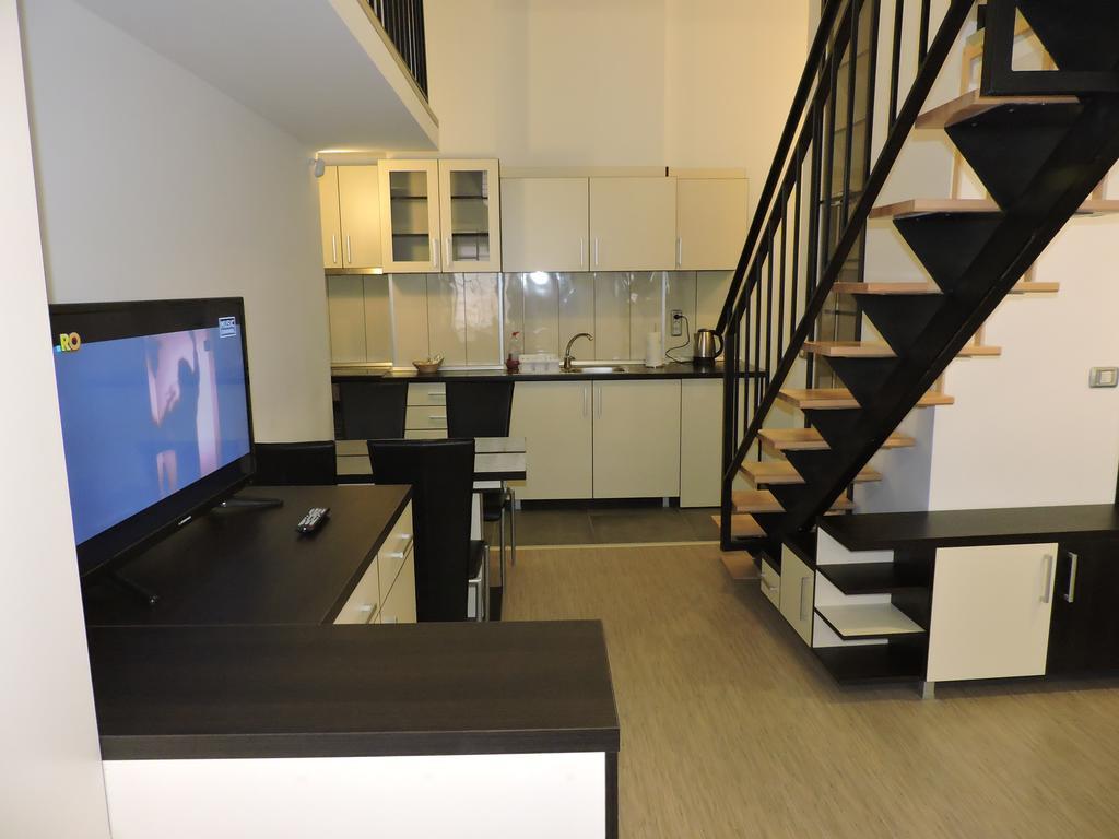 Twofloor Plopilor Apartment Cluj-Napoca Luaran gambar